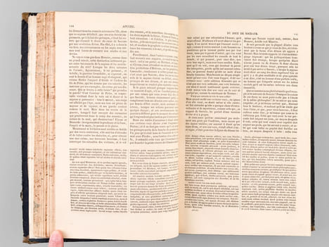 Pétrone, Apulée, Aulu-Gelle, Oeuvres Complètes, avec la traduction en français pubiées sous la direction de M. Nisard. PETRONE ; APULEE ; AULU-GELLE