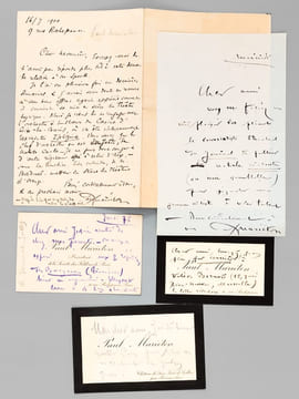 [ 2 lettres autographes signées et 3 cartes de visite avec texte autographe signé ] 1 L.A.S. du 16 juillet 1900, 9 rue Richepanse, 1 page : [il répond ...