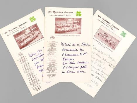 [ 3 lettres autographes signées de remerciements pour l'oeuvre "Les Maisons Claires" ] "Mais que vos 25 ans sont tendres et que votre lettre est bonne ...