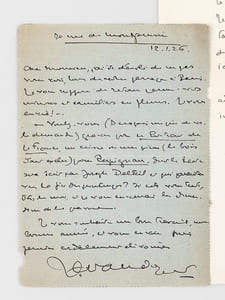 [ 2 lettres autographes signées : ] 1 L.A.S. datée du 12 janvier 1926, adressée à l'artiste Roger Grillon : [ il regrette de ne pas l'avoir croisé à Paris et continue : ] "Voulez-vous (Daragnès me prie de vous le demander) graver pour le "Portrait de la France" un cuivre ou une pierre (le bois étant exclu) pour Perpignan, dont le texte sera écrit par Joseph Delteil et qui paraîtra vers la fin du printemps ? Si cela vous tente, dites-le moi et je vous enverrai la dimension de la gravure [etc... ] [Avec : ] 1 L.A.S. datée du 12 octobre 1926, Petit Cap Brun, Toulon, Var : "Monsieur, une lettre comme celle que je reçois de vous est la vraie récompense de l'écrivain. Je vous remercie d'avoir lu "Beauté de la Provence" avec tant d'attentive bienveillance ; et je vous remercie aussi de me le dire d'une manière qui m'encourage à travailler, ici, au second volume de ces "Beautés" [ etc... ] 