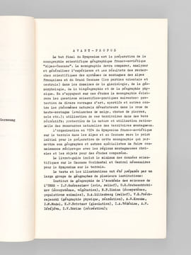 Symposium géographique franco-soviétique "Alpes - Caucase". Livret-guide Caucase (matériaux pour le symposium, août 1974) [ Livre dédicacé par les ...