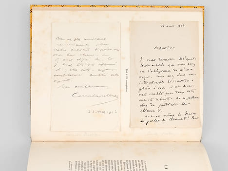 La Statue de Clément V à la Cathédrale Saint-André [ Edition originale enrichie de 2 lettres autographes signés de Camille Jullian et Emile Mâle ]. ...