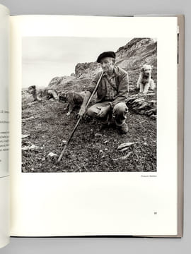 Bergers contre le ciel. Pyrénées Lescun en vallé d'Aspe [ Edition originale - Livre dédicacé par l'auteur ]. SORBE, Didier ; GUYON, Patrick