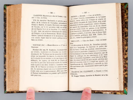 Les Grands Corps Politiques de l'Etat. Biographie complète des membres du Sénat, du Conseil d'Etat et du Corps Législatif [ Edition originale ]. Un ...