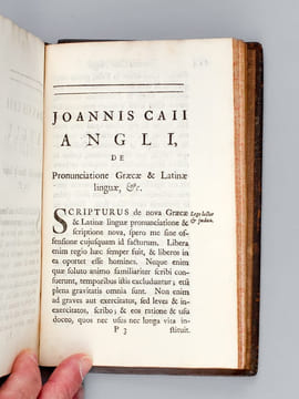 Joannis Caii Britanni De Canibus Britannicis, liber unus ; De Rariorum Animalium & Stirpium historia, liber unus ; De Libris propriis, liber unus ; De ...
