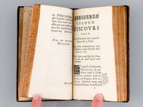 Discours Ecclésiastiques contre le Paganisme des Roys de la Fève et du Roy-Boit, Pratiqués par les Chrétiens charnels en la Veille & au Jour de ...