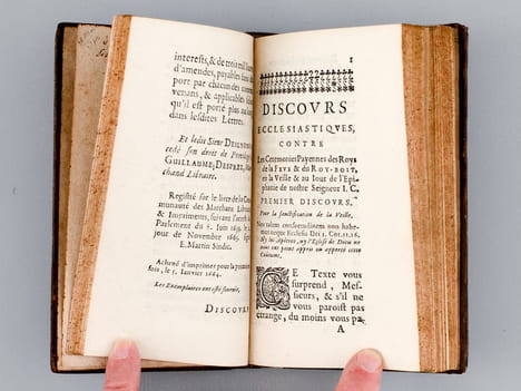 Discours Ecclésiastiques contre le Paganisme des Roys de la Fève et du Roy-Boit, Pratiqués par les Chrétiens charnels en la Veille & au Jour de ...
