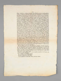 Bonaparte au 4 mai 1815. "Le système des journaux de Buonaparte n'est pas changé quant au fond ; c'est toujours le même esprit de mensonge, d'impudence et de perfidie, mais dans la vue d'un résultat différent [... ] Vous êtes Français, soldats, et la trahison vous indigne. Une noble rougeur couvre vos fronts au nom d'Elchinger et de La Bédoyère. J'ai vu de saintes larmes rouler dans vos yeux au souvenir du Roi. Vous justifierez l'armée française devant l'histoire qui l'attend. Disons en peu de mots quelle est la situation actuelle de la France entière à l'égard de Buonaparte : Les royalistes n'en voudront jamais ; Les républicains n'en veulent plus ; L'armée regrette d'en avoir voulu ; Les buonapartistes n'osent plus avouer qu'ils en veulent".