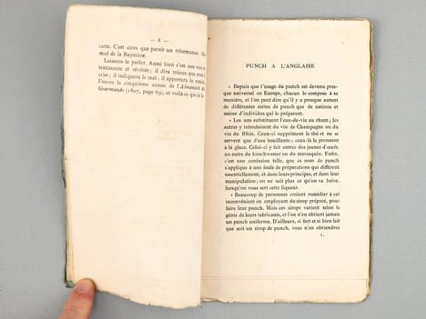 La Véritable Manière de faire le Punch [ Contient : ] Sonnet de l'Auteur - Origine du Punch - Punch à l'Anglaise - Punch au Rhum - Préparation du Thé ...