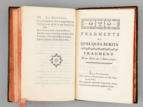 Le Bonheur, Poëme, en six chants : Avec des Fragments de quelques Epîtres. Ouvrage posthume de M. Helvetius. HELVETIUS, Claude Adrien ; [ ...
