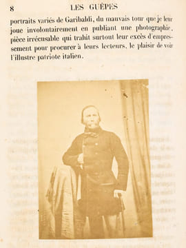 Les Guêpes, revue philosophique et littéraire des évènements contemporains (numéros 1 à 52, reliés en 2 volumes). KARR, Alphonse