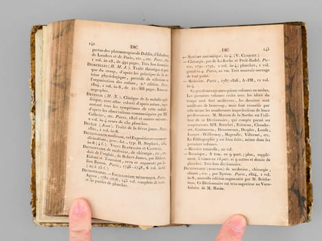 Précis de Bibliographie Médicale, contenant l'indication et la classification des ouvrages les meilleurs, Les plus utiles, la description des livres ...