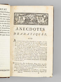 Anecdotes dramatiques (3 Tomes - Complet) [ Edition originale ] Contenant, 1° Toutes les pièces de Théatre, Tragédies, Comédies, Pastorales, Drames, Opéra, Opéra-Comique, Parades, Proverbes, qui ont été joués à Paris ou en Province, sur des Théatres publics, ou dans des Sociétés particulières, depuis l'orugine des Spectacles en France, jusqu'à l'année 1775, rangés par ordre alphabétique ; 2° Tous les Ouvrages dramatiques, qui n'ont été représentés sur aucun Théatre, mais qui sont imprimés, ou conservés en manuscrits dans quelques Bibliothèques ; 3° Un Recueil de tout ce qu'on a pu rassembler d'Anecdotes imprimées, manuscrites, verbales, etc.. 4° Les noms de tous les Auteurs, Poètes ou Musiciens, qui ont travaillé pour tous nos Théatres, de tous les Acteurs ou Actrices célèbres qui ont joué à tous nos spectacles, avec un jugement de leurs Ouvrages & de leurs Talents, un abrégé de leur vie, & des Anecdotes sur leurs personnes 5° Un Tableau, accompagné d'Anecdotes, des Théâtres de toutes les nations
