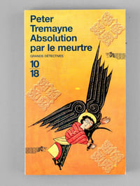 ( Lot de 21 volumes, collection Grands détectives 10 18 ) : Absolution par le meurtre ; Le suaire de l'Evêque ; Les cinq royaumes ; La ruse du serpent ; Le secret de Moen ; La mort aux trois visages ; Le sang du moine ; Le pèlerinage de soeur Fidelma ; La dame des ténèbres ; De la ciguë pour les vêpres ; Le châtiment de l'au-delà ; Les disparus de Dyfed ; Les mystères de la lune ; La cloche du lépreux ; Une prière pour les damnés ; Une danse pour les démons ; Le Concile des maudit ; La Colombe de la mort ; La parole des morts ; Un calice de sang ; Le cavalier blanc.