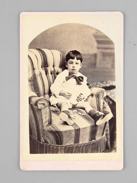 Lot de 43 portraits photographiques anciens sur carton format 10,8 x 16,5 cm, entre 1875 et 1888 dont 9 photographies prises à San Francisco (Taber, ...
