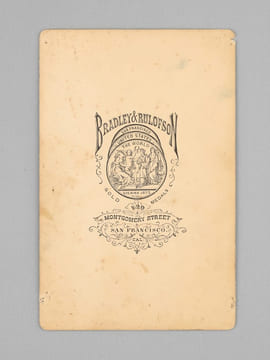 Lot de 43 portraits photographiques anciens sur carton format 10,8 x 16,5 cm, entre 1875 et 1888 dont 9 photographies prises à San Francisco (Taber, ...
