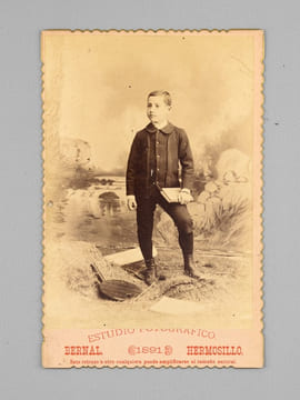 Lot de 43 portraits photographiques anciens sur carton format 10,8 x 16,5 cm, entre 1875 et 1888 dont 9 photographies prises à San Francisco (Taber, ...