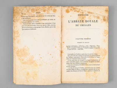 Histoire de l'Abbaye Royale de Notre-Dame de Chelles ( 2 tomes, complet )