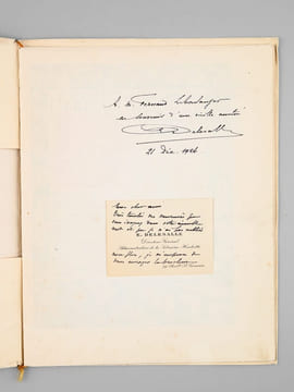 1826-1926 Le Centenaire de la Librairie Hachette [ exemplaire signé par Eugène Delesalle, directeur Général Hachette ] . DOUMIC, René ; Librairie ...