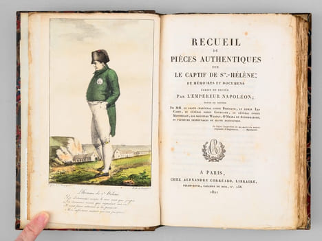 Recueil de pièces authentiques sur le captif de Sainte-Hélène ; de Mémoires et Documens écrits ou dictés par l'Empereur Napoléon (9 Tomes) Tome 1 : ...