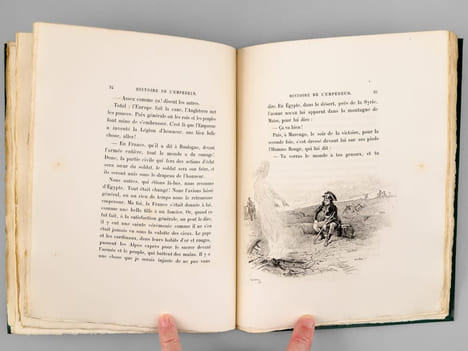 Histoire de l'Empereur racontée dans une grange par un vieux soldat. BALZAC, Honoré de ; HOUSSAYE, Henry