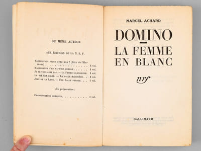 Domino. La Femme en blanc [ Edition originale ]