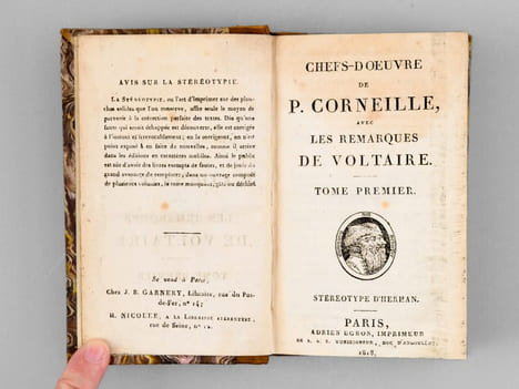 Chefs-d'Oeuvre de P. Corneille, avec les Remarques de Voltaire (4 Tomes)  [ Avec : ] Chefs-d'Oeuvre de ThP. Corneille, avec les Remarques de Voltaire ...