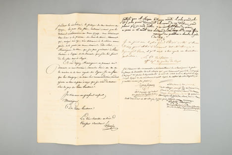 [ Très belle lettre de recommandation destinée au Garde des Sceaux, en août 1815, pour la place de greffier en chef de la Cour Royale de Dijon ] ...