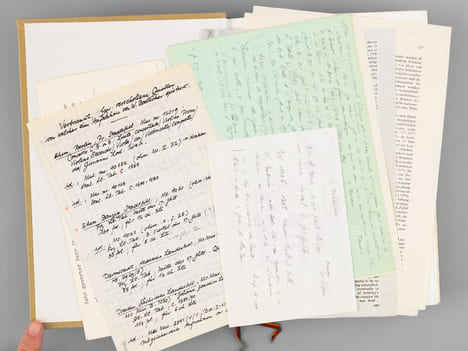 Handschriftlich Uberlieferte Lauten- und Gitarrentabulaturen des 15. bis 18. Jahrhunderts. Beschreibender Katalog. RISM Répertoire International des ...