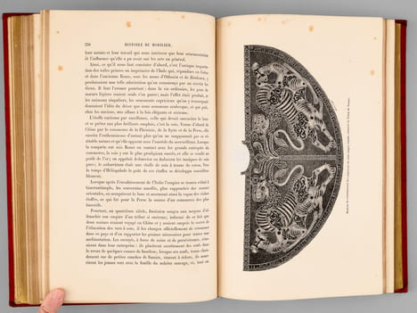 Histoire du Mobilier. Recherches et Notes sur les Objets d'Art qui peuvent composer l'ameublement et les collections de l'homme du monde et du ...