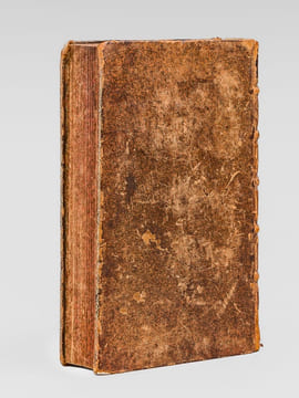Epistres Catholiques traduites en françois avec une Explication tirée des Saints Pères & des Auteurs Ecclésiastiques. [ Epitres Catholiques ]. Anonyme ...