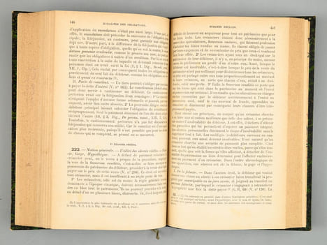 Eléments de Droit Romain à l'usage des Etudiants des Facultés de Droit. MAY, Gaston