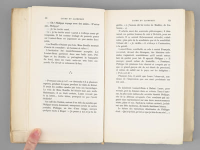Laure et Laurence [ Edition originale - Livre dédicacé par l'auteur ]