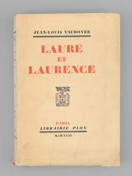 Laure et Laurence [ Edition originale - Livre dédicacé par l'auteur ]. VAUDOYER, Jean-Louis