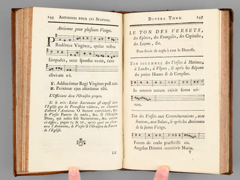 Processionnal du Diocèse de Bordeaux, Publié par l'autorité de feu Monseigneur l'Illustrissime & Révérendissime Armand Bazin de Bezons, Archevêque de ...