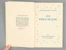 Aux Dieux de Jade [ Edition originale - Livre dédicacé par l'auteur ]. GANDOLPHE DE NEUVILLE, Renée