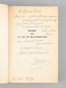 Figaro ou la vie de Beaumarchais [ Livre signé par l'auteur - Envoi à Maurice Druon ]