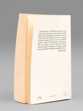 Figaro ou la vie de Beaumarchais [ Livre signé par l'auteur - Envoi à Maurice Druon ]. Duc de Castries [ de La Croix de Castries, René (1908-1986) ]