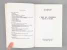 C'est de l'homme qu'il s'agit [ Livre sign&eacute; par l'auteur - Envoi &agrave; Maurice Druon ]. BERNARD, Jean (1907-2006)