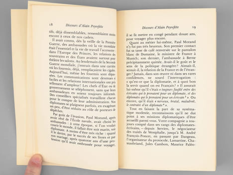 Discours de Réception d'Alain Peyrefitte à l'Académie Française et réponse de Claude Lévi-Strauss [ Edition originale - Livre dédicacé par les auteurs ...
