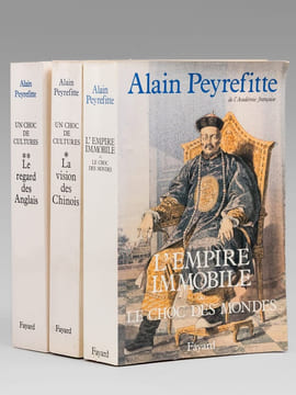 [ Lot de 3 livres sur la rencontre de la Chine et de l'Occident, dédicacés par l'auteur à Maurice Druon : ] L'Empire immobile où le Choc des Mondes - ...
