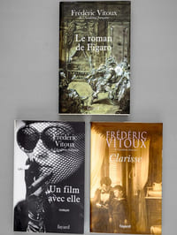 [ Lot de 6 romans dédicacés par l'auteur à Maurice Druon ] Un Film avec elle - Clarisse - Le roman de Figaro - La Comédie de Terracina - Des Dahlias rouge et mauve