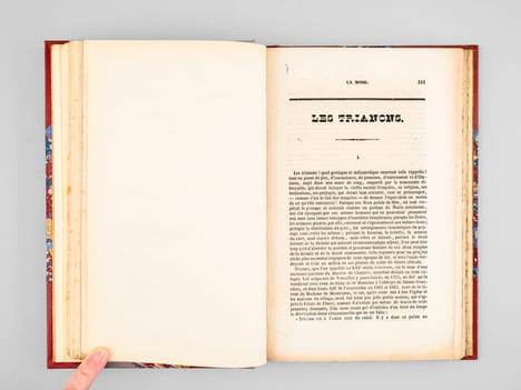 Mélanges [ Contient : ] Voltaire chez Madame du Châtelet - Châteaux Princiers. Bagatelle - Beaux-arts. La Chapelle de l’Eucharistie - Beaux-arts. ...