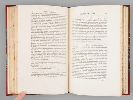 Mélanges [ Contient : ] Voltaire chez Madame du Châtelet - Châteaux Princiers. Bagatelle - Beaux-arts. La Chapelle de l’Eucharistie - Beaux-arts. ...
