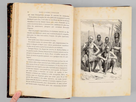 Conférences et lettres de P. Savorgnan de Brazza, Sur ses trois explorations dans l'Ouest africain de 1875 à 1886 . SAVORGNAN DE BRAZZA, Pierre ; NEY, ...