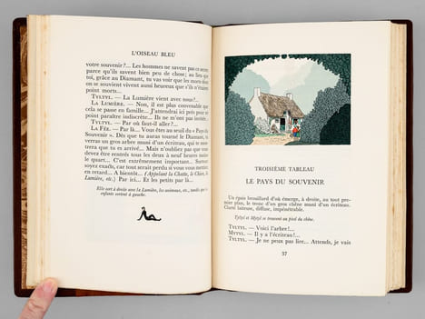 L'Oiseau bleu. Féerie en six actes et douze tableaux représentée pour la première fois sur le Théâtre artistique de Moscou,le 30 septembre 1908, et à ...