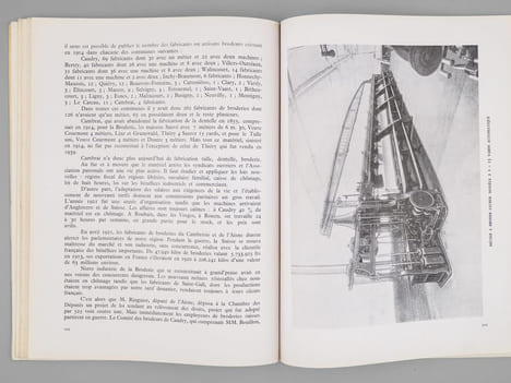 L'industrie des Tulles et Dentelles en France. Son etablissement dans le Cambresis. L'essor de Caudry. BAJART, Leonce ; (GILBERT, Andre)
