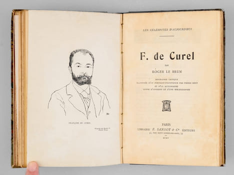 [ Recueil de 4 Titres en édition originale, en tirage sur hollande : ] Le Bonheur des hommes. Pièce en un acte. [ Suivi de : ] Anatole France. ...