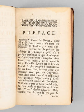 Tableau de la Cour de Rome, Dans lequel font représentés au naturel sa Politique, & son Gouvernement tant Spirituel, que Temporel, Les Cérémonies ...