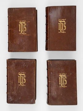 Le véritable Paroissien de l'Eglise Romaine contenant avec tous les Offices de l'année Ecclésiastique la Somme Liturgique et Théologique du Fidèle (4 ...